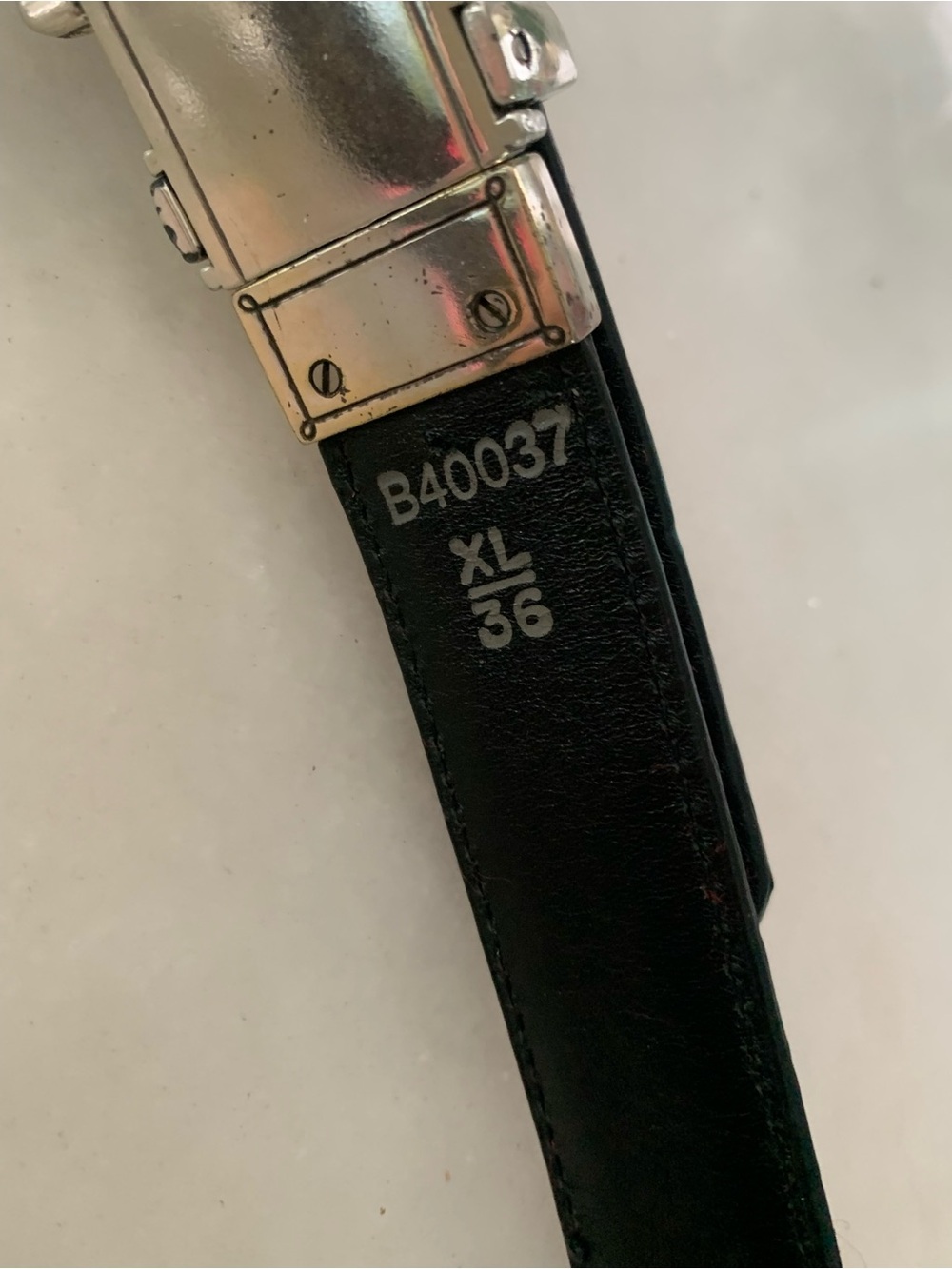 Brighton Belt- red/black reversible - Picture 5 of 5